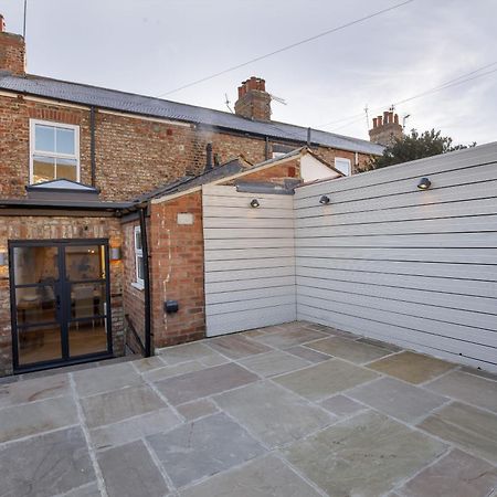Modern 3 Bed Beautiful House In York Villa Buitenkant foto